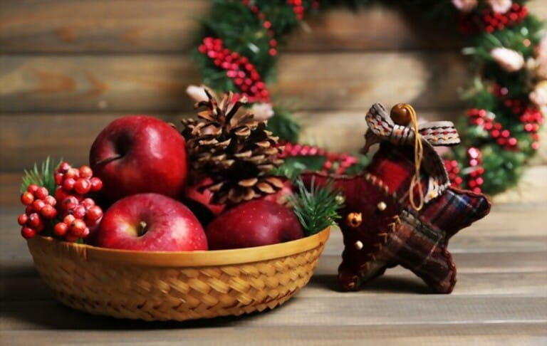 How To Decorate Fruit Basket How To Decorate Fruit Basket