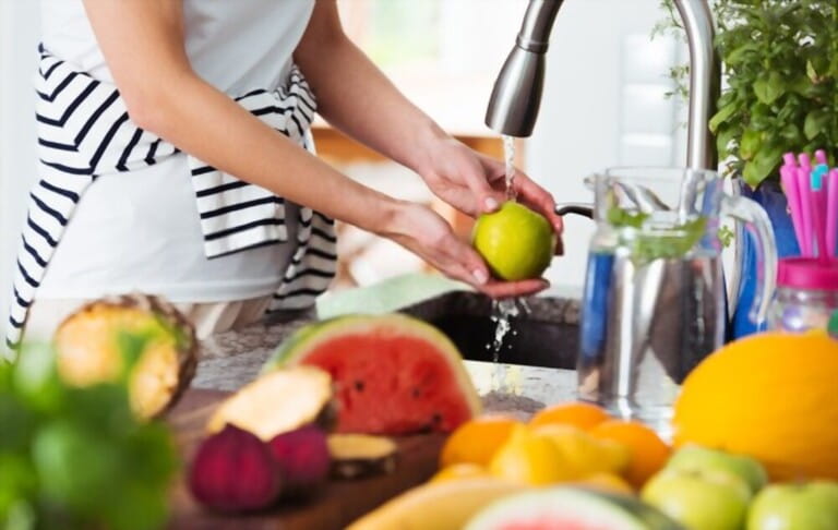 How To Decorate Fruit Basket How To Decorate Fruit Basket