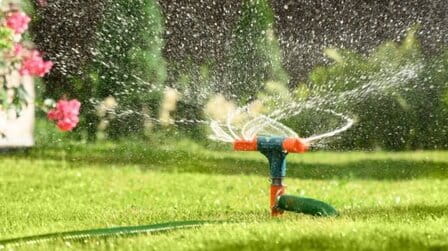 5 Benefits Of Installing Automated Lawn Sprinklers