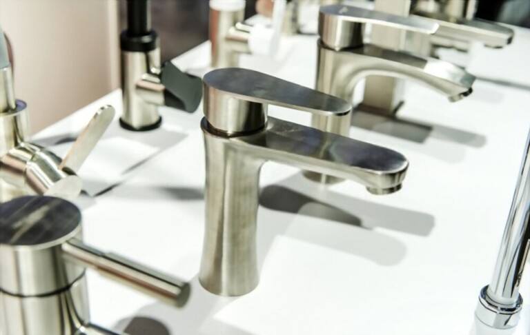 Benefits of Bathroom Hardware Benefits of Bathroom Hardware