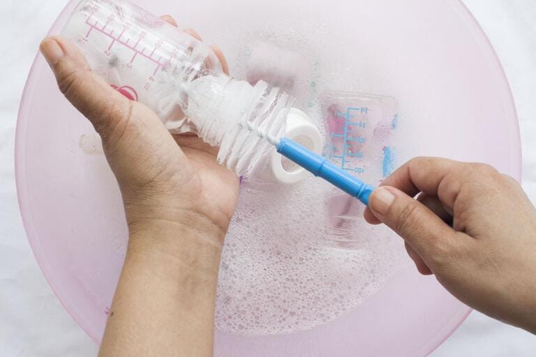 How To Clean Baby Bottles After Each Use How To Clean Baby Bottles After Each Use