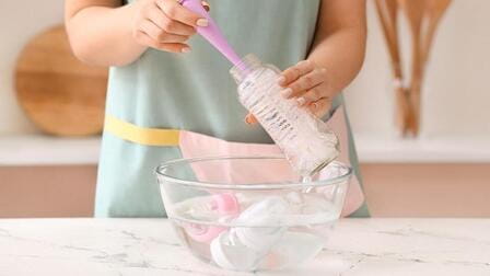 How To Clean Baby Bottles After Each Use