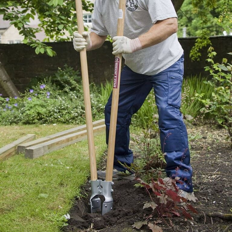 How To Use Post Hole Digger How To Use Post Hole Digger