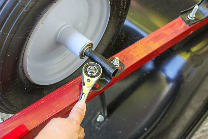 How To Change A Wheelbarrow Tire How To Change A Wheelbarrow Tire