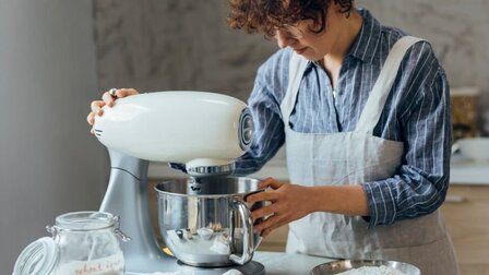 How to Choose Stand Mixer