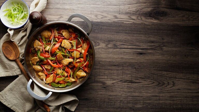 How to Choose a Saute Pan How to Choose a Saute Pan