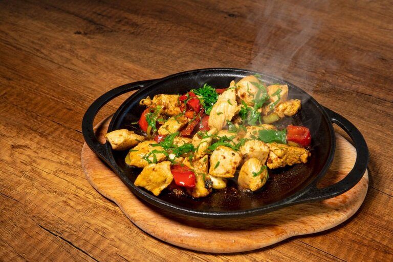 How to Choose a Saute Pan How to Choose a Saute Pan