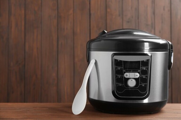 Top 10 Essential Kitchen Tools of 2025 Top 10 Essential Kitchen Tools of 2025