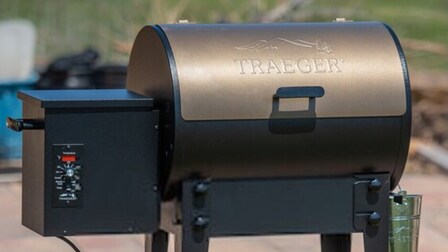 6 Best Pellet Smokers for Beginners of 2025