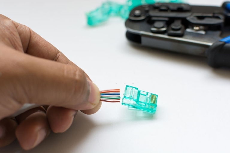 How To Wire and Crimp RJ45 Connector How To Wire and Crimp RJ45 Connector